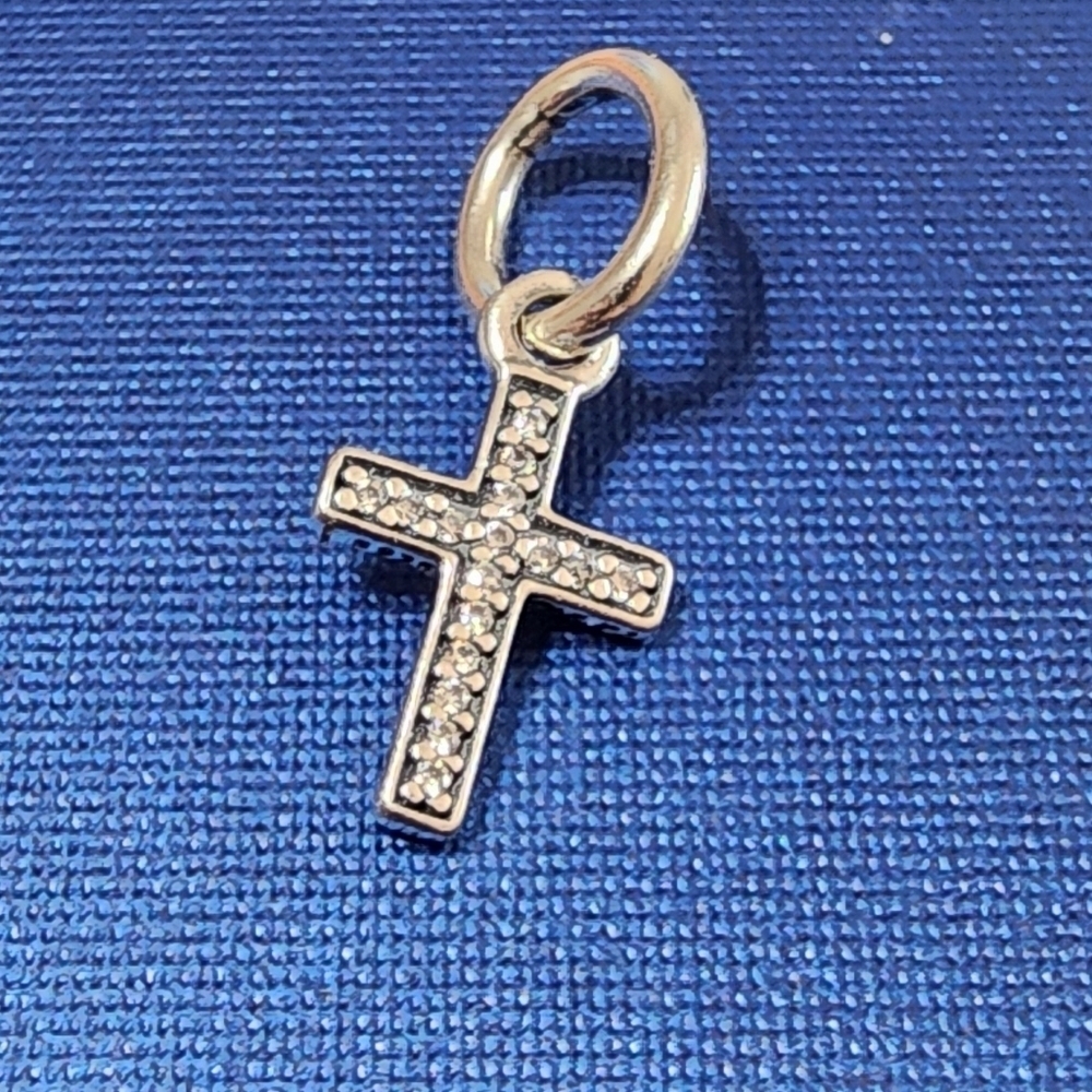Pandora Sparkling Cross Dangle Charm - Picture 2 of 9